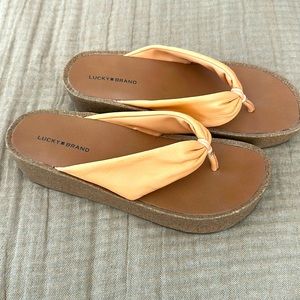 Lucky Brand Lellina Women’s Leather Flatform Platform Sandals